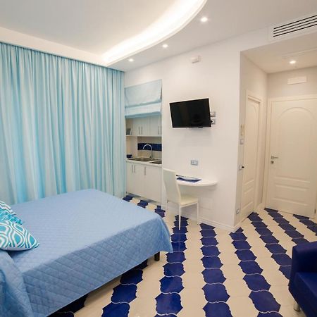 Marilisa Holidays Майори Экстерьер фото