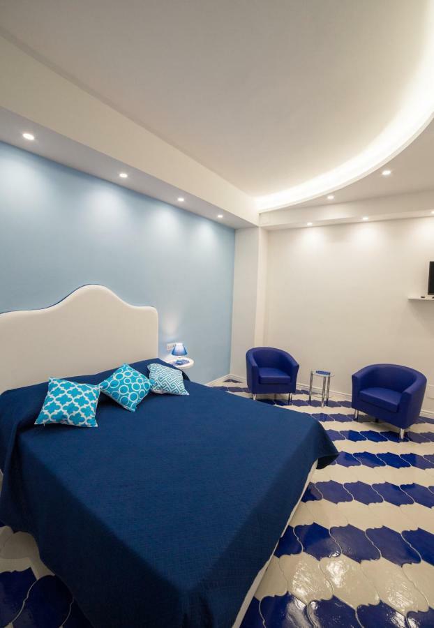 Marilisa Holidays Майори Экстерьер фото