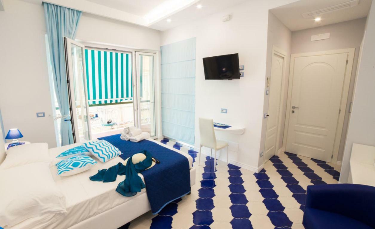 Marilisa Holidays Майори Экстерьер фото