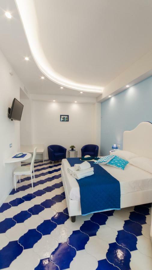 Marilisa Holidays Майори Экстерьер фото
