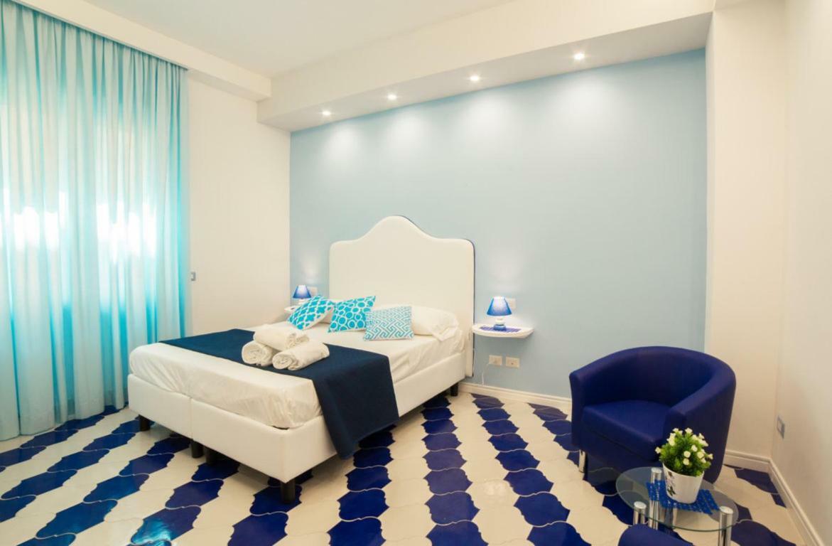 Marilisa Holidays Майори Экстерьер фото